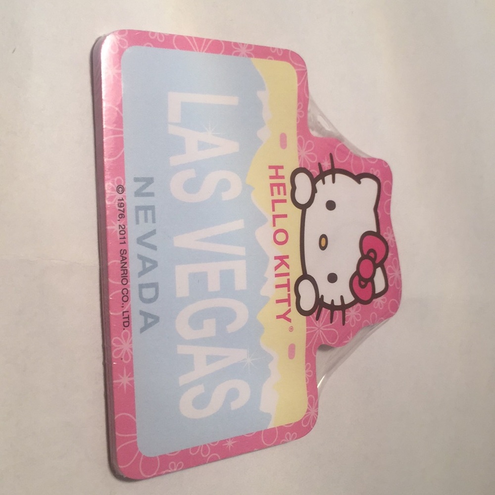 Hello kitty Las Vegas 30 sheets in pack